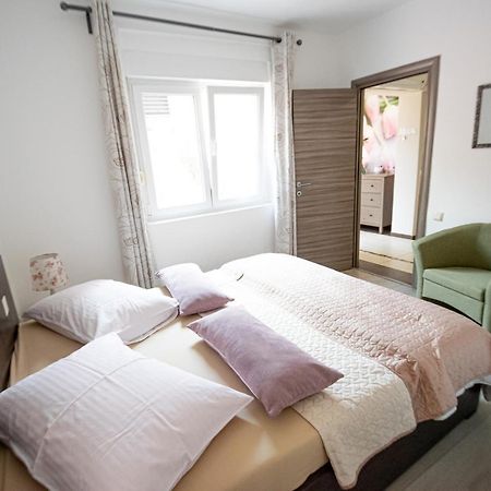 Two-Bedroom Apartment In Crikvenica Xcvii Екстер'єр фото