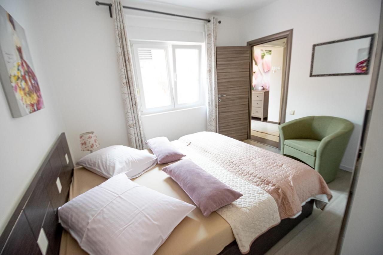 Two-Bedroom Apartment In Crikvenica Xcvii Екстер'єр фото