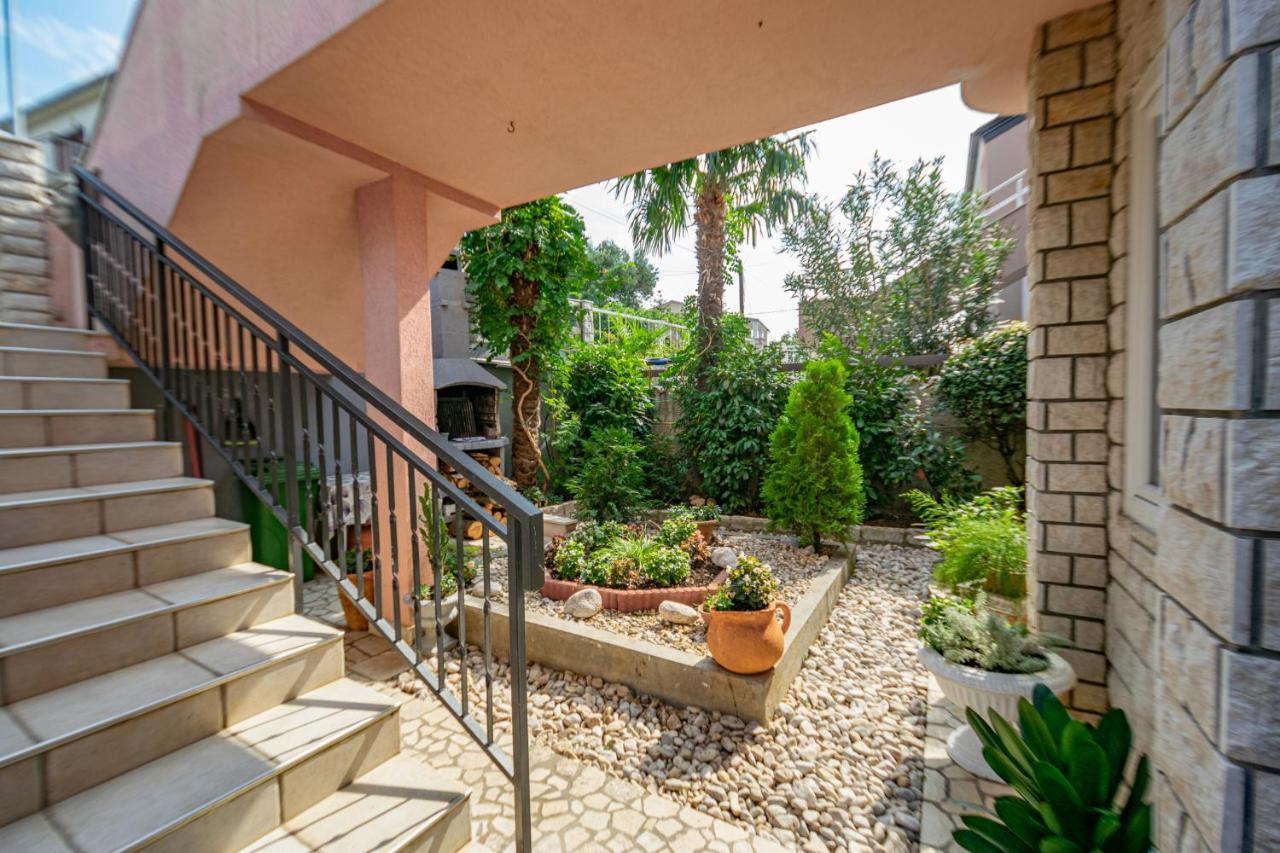 Two-Bedroom Apartment In Crikvenica Xcvii Екстер'єр фото