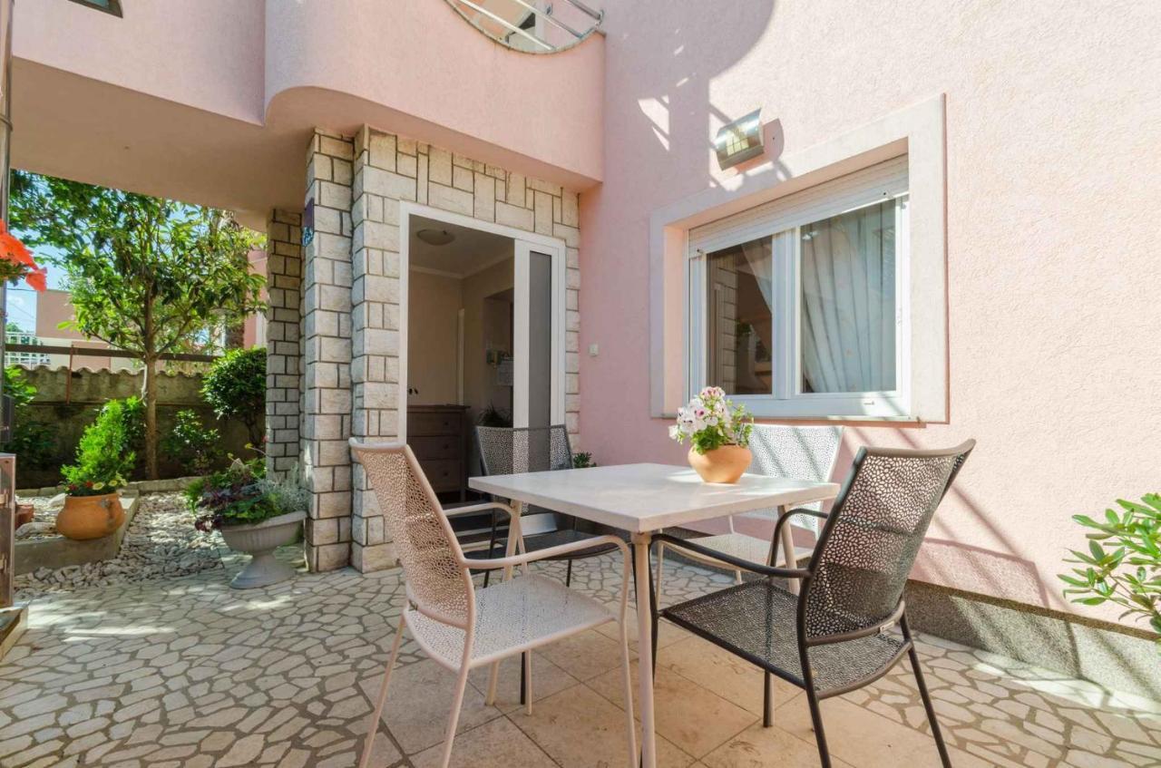 Two-Bedroom Apartment In Crikvenica Xcvii Екстер'єр фото